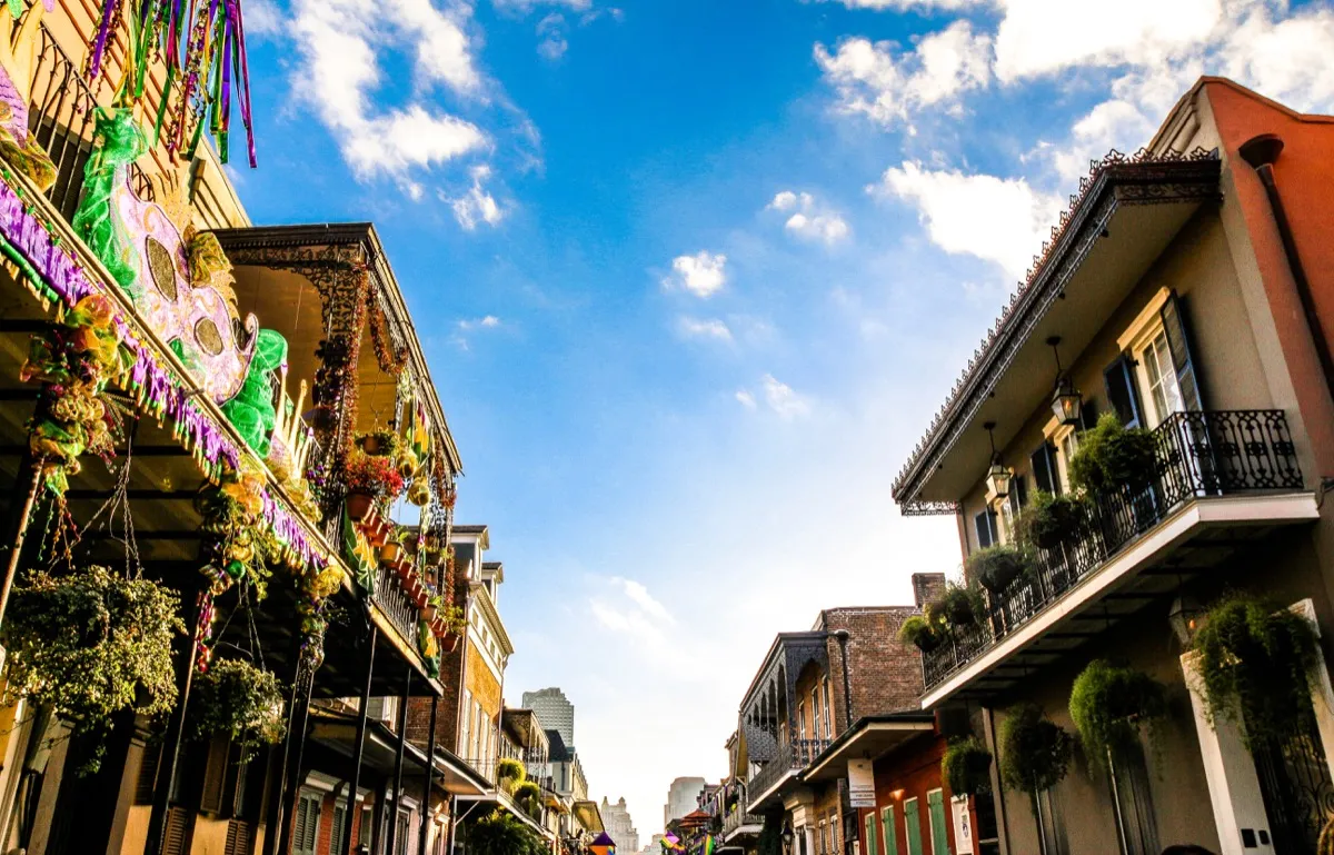 exterior architecture in New Orleans, southern and festive