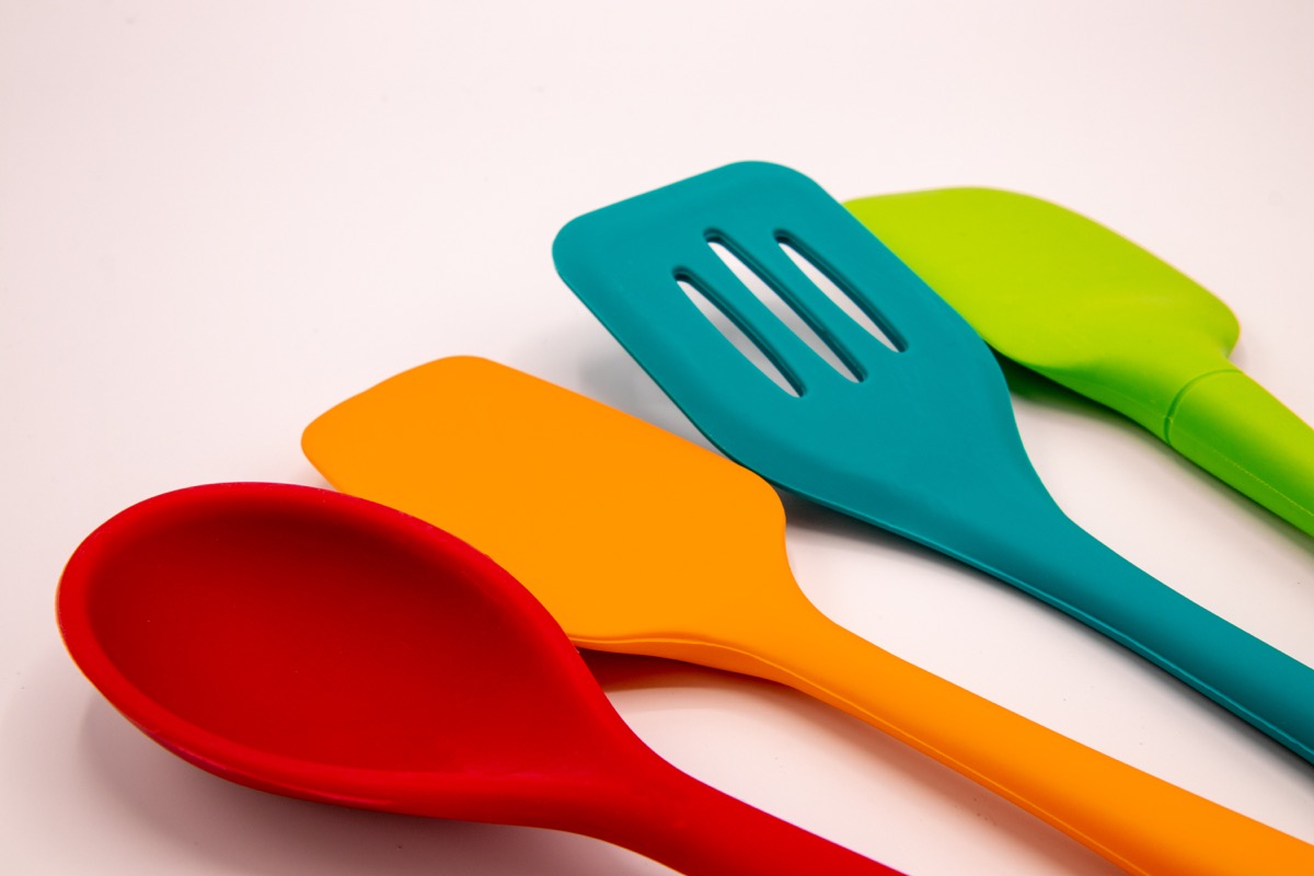 multicolor cooking tools silicone based