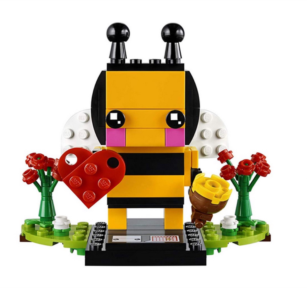 valentine's day bee lego