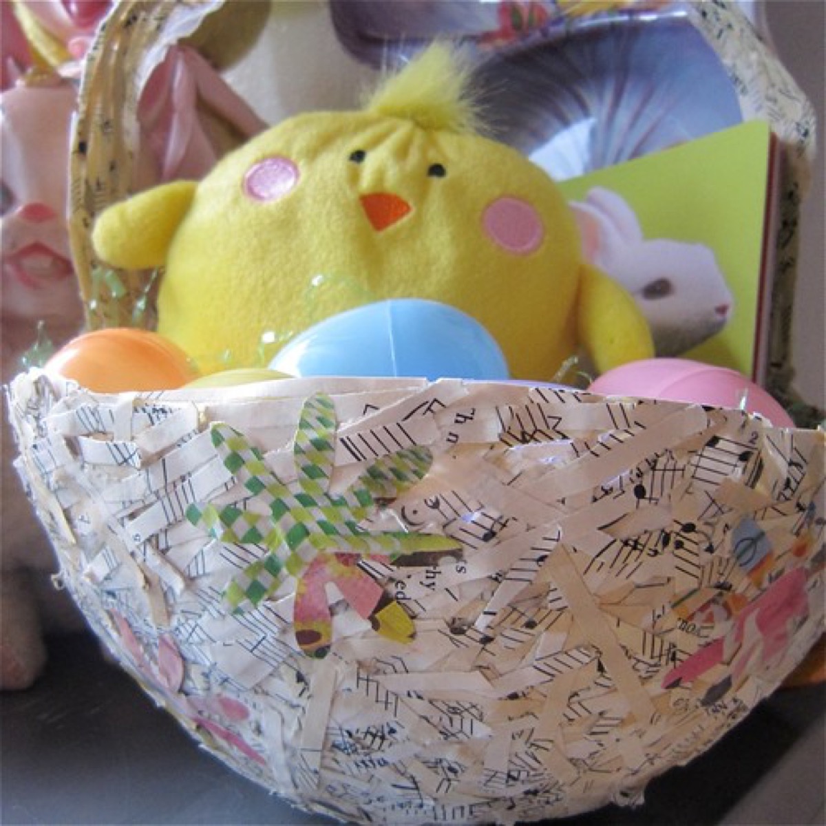 Recycled Easter basket diy