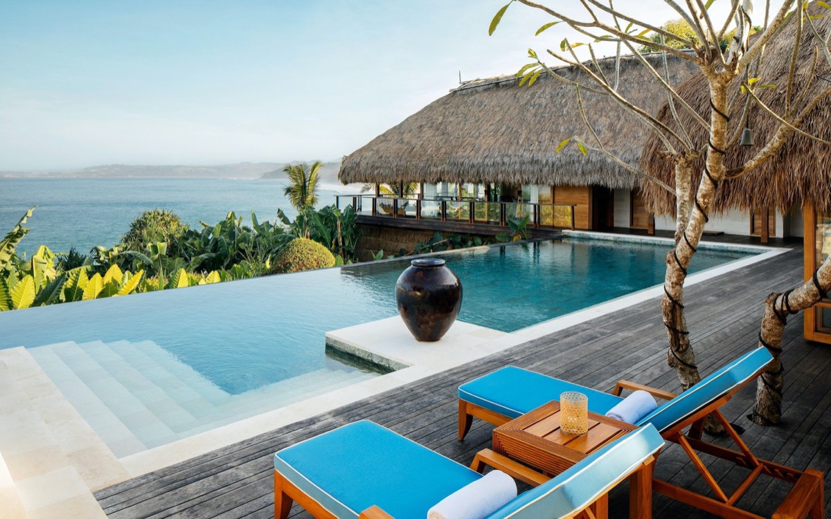 A closer look at Exotic Off The Grid Apartments