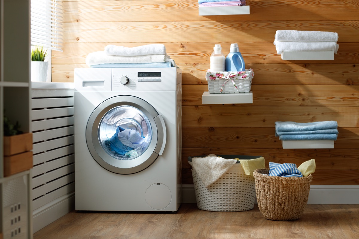 Washing machine laundry room