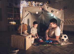 Father son blanket fort