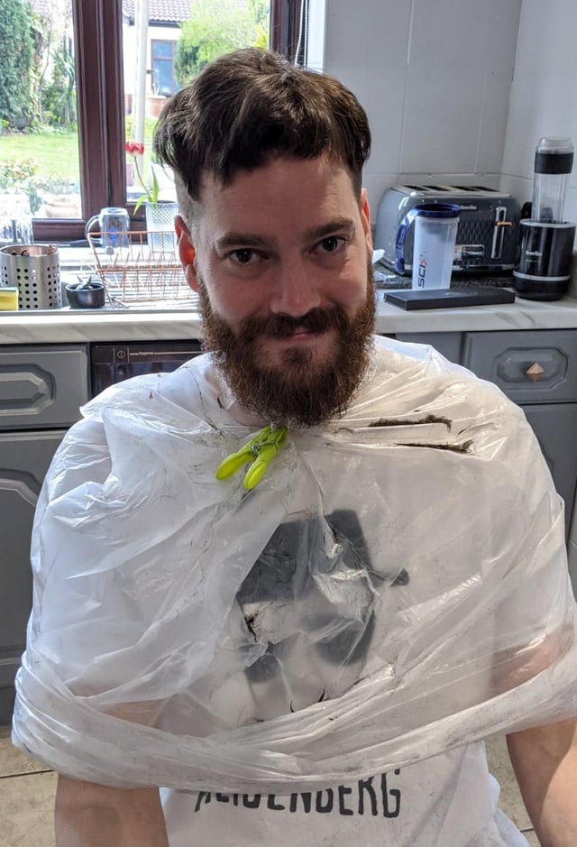 wife gives husband bad haircut in quarantine, shared on Reddit