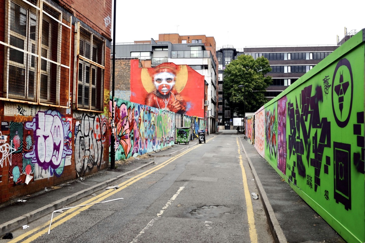 street art in manchester, england