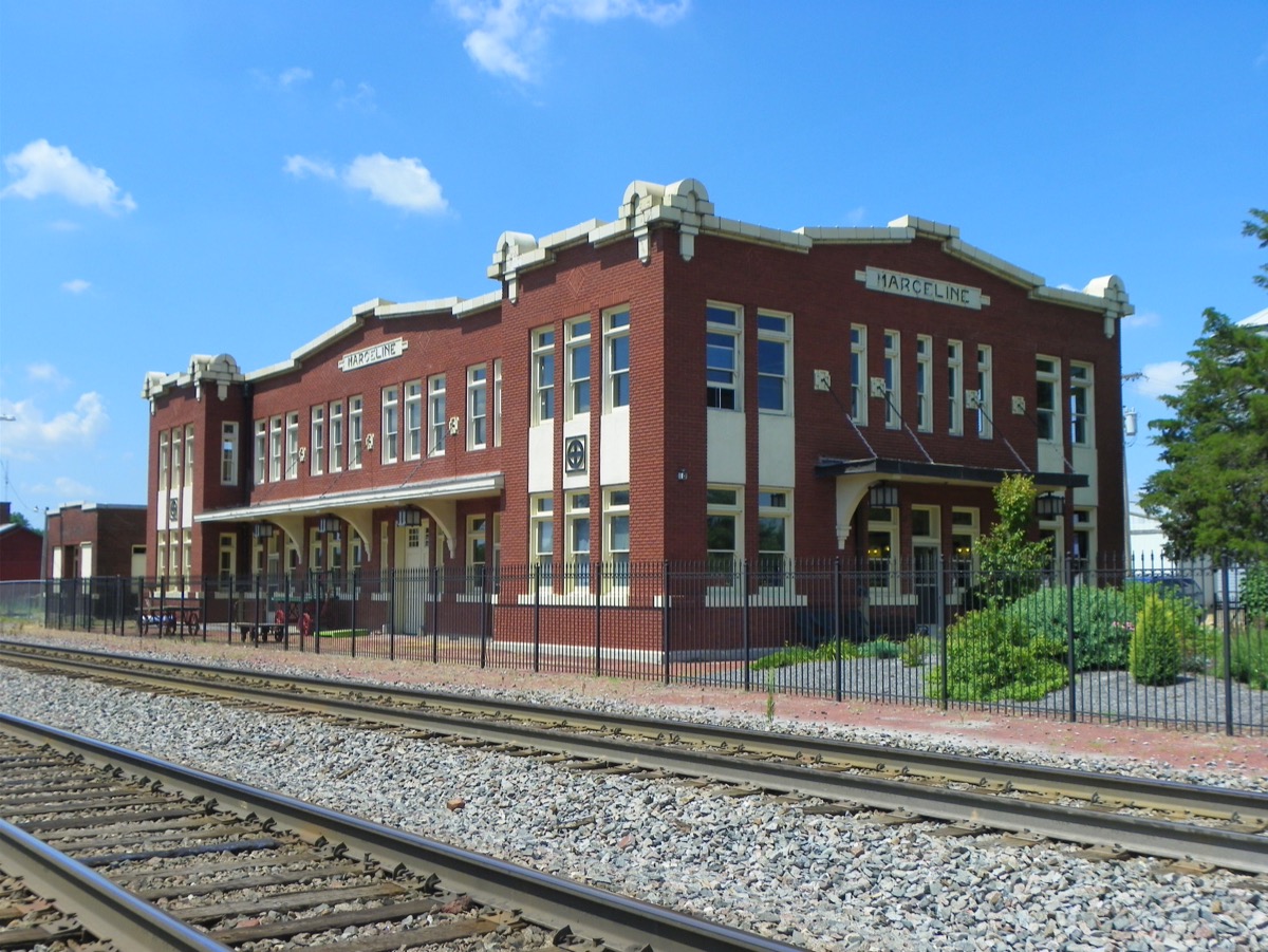 Old Santa Fe Railroad Depot Walt Disney Hometown Museum