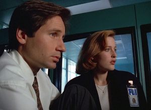 David Duchovny and Gillian Anderson in The X-Files