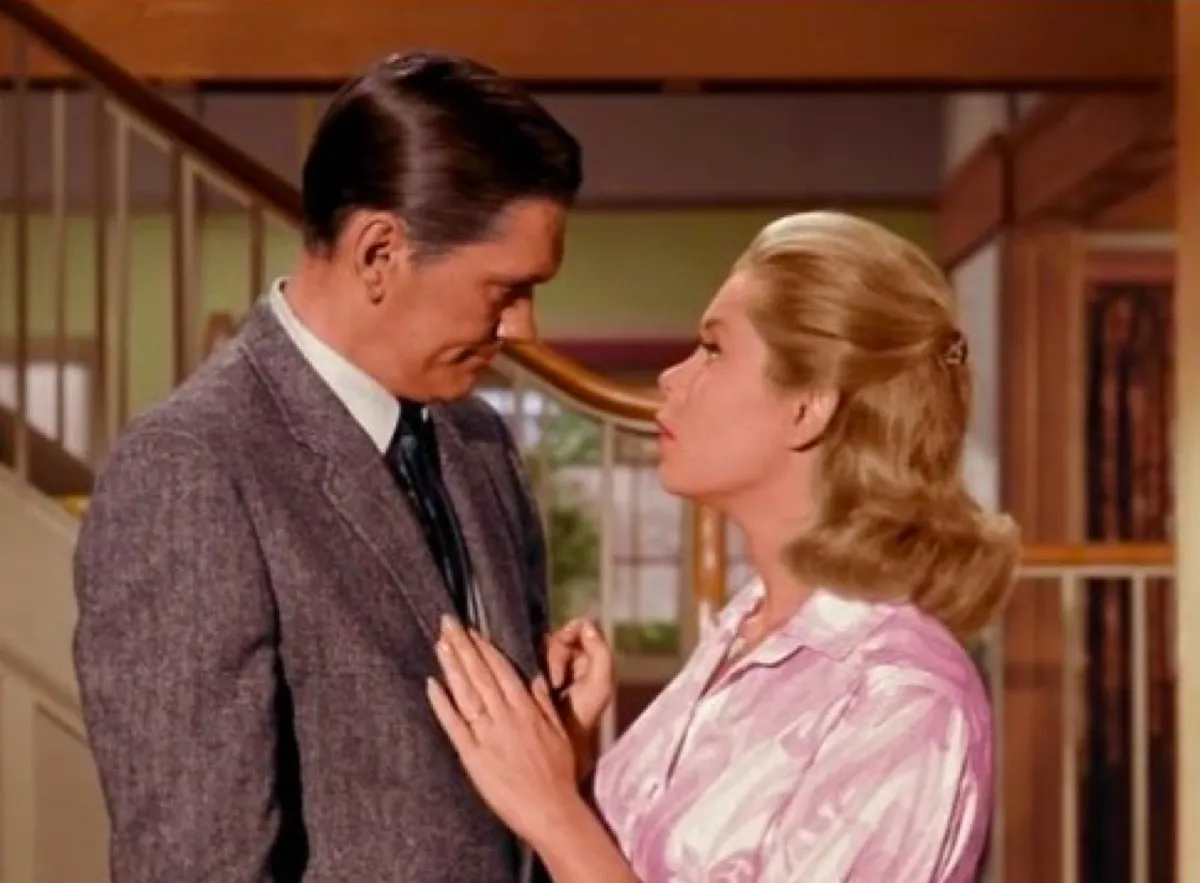 Dick York and Elizabeth Montgomery in Bewitched