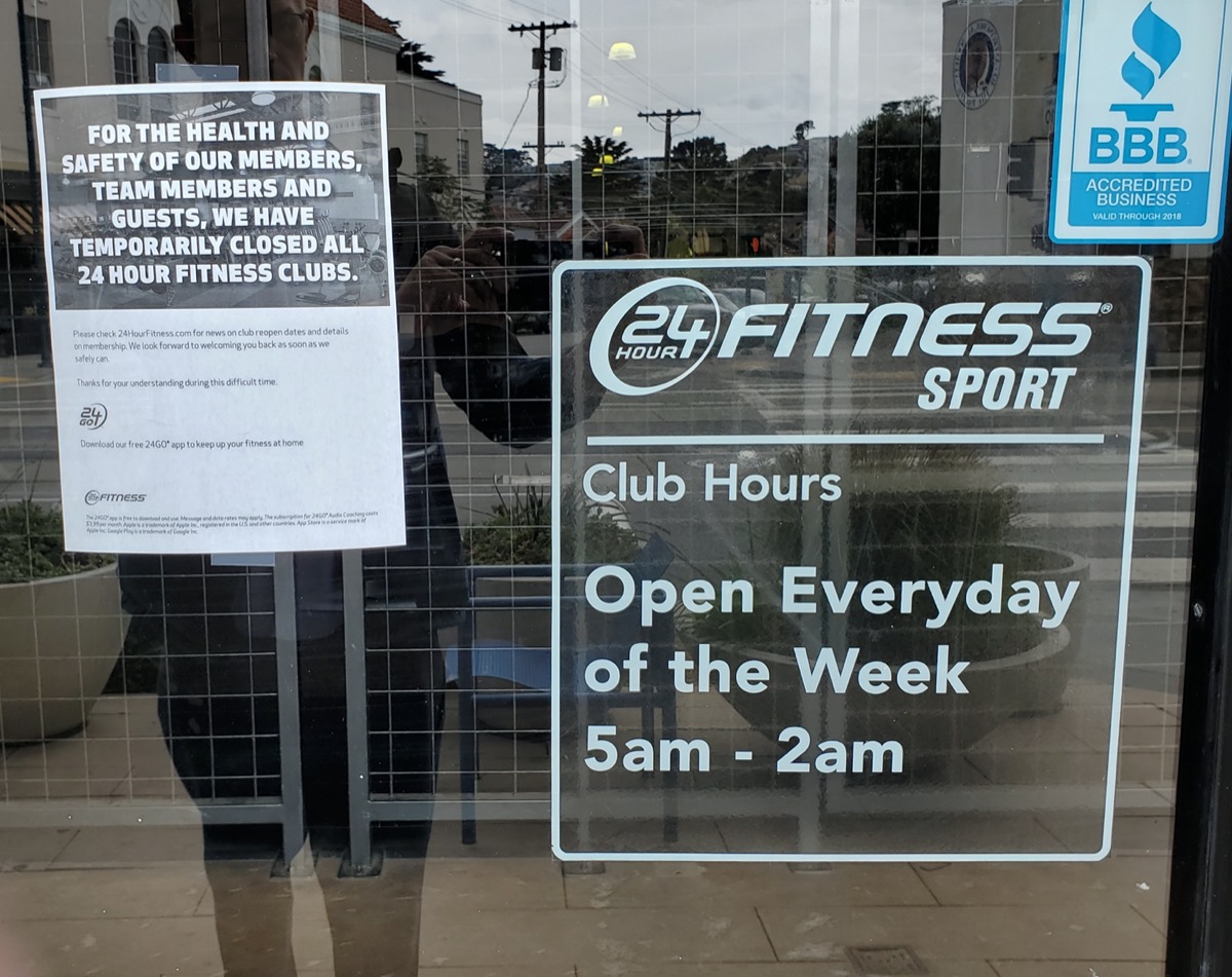 24 hour fitness sign reporting closing due to coronavirus pandemic