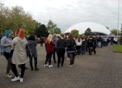 Line to get into concert
