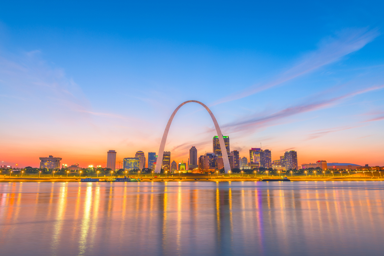 The skyline of St. Louis, Missouri with the Arch in view.