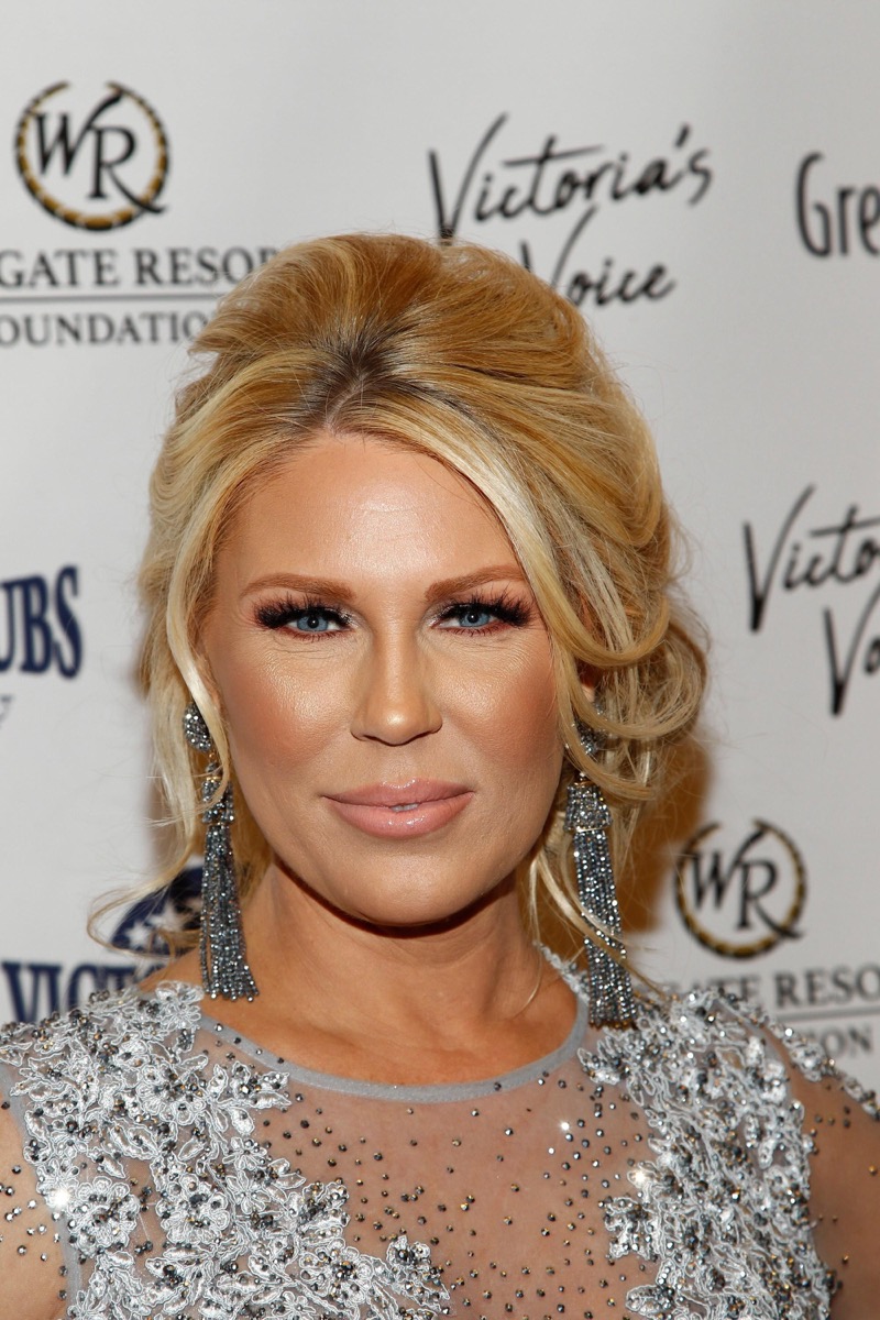 gretchen rossi on the red carpet