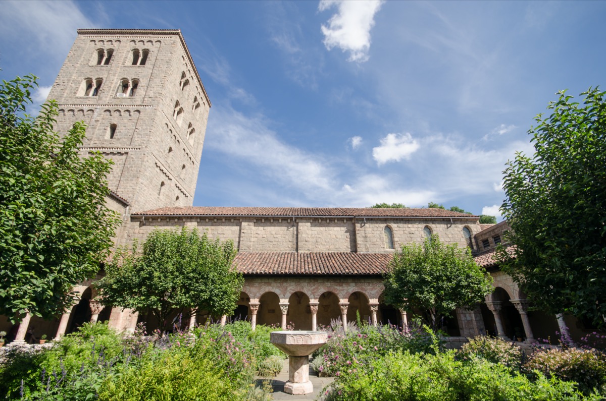 garden and cloisters in new york