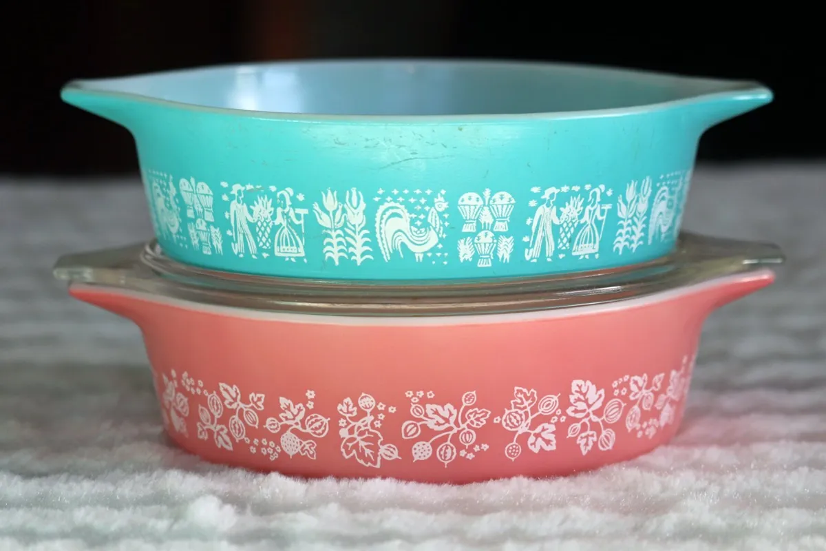 PYREX and pyrex Are Different—One Might Shatter in the Oven