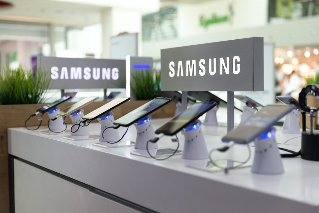 display of samsung tablets