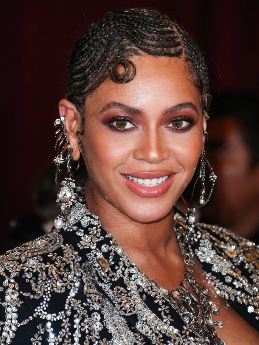 The One Thing Beyoncé Says She Tries to Do for 5 Minutes Every Day