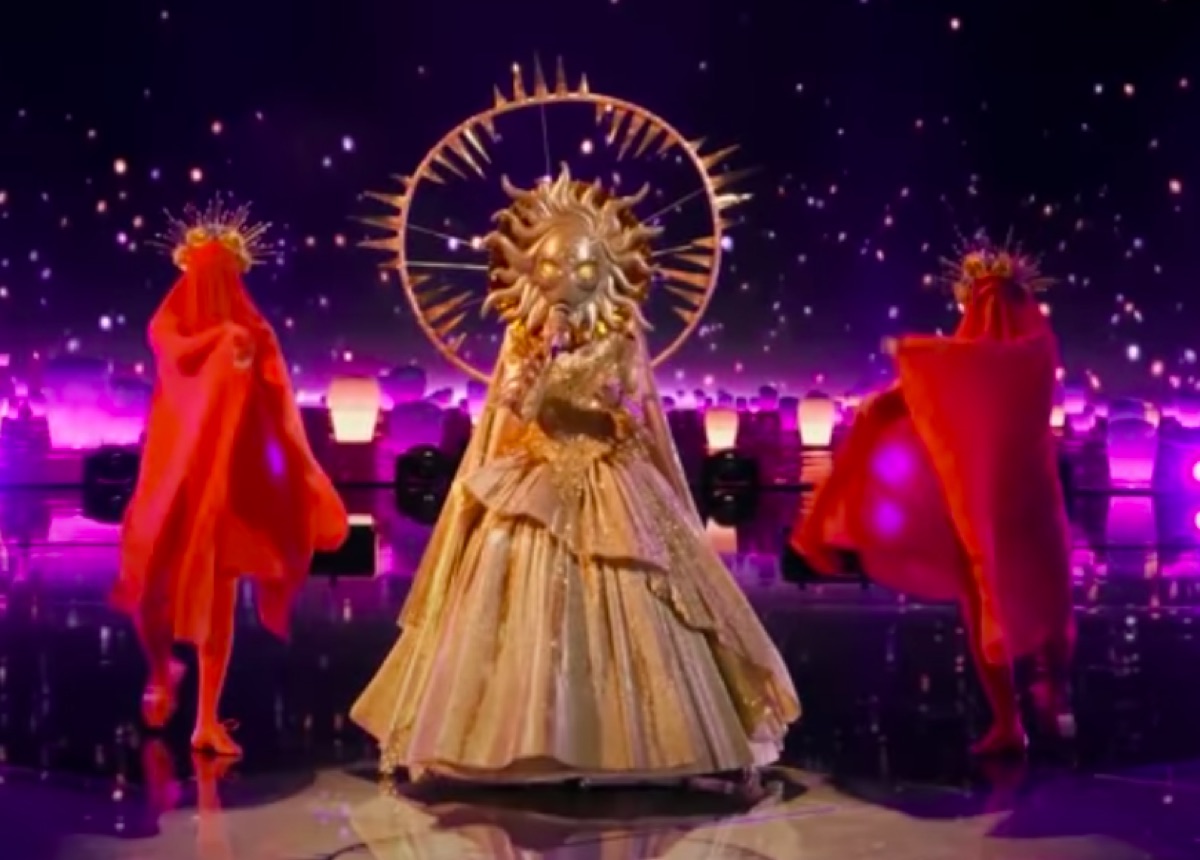 The Sun performing on The Masked Singer 3