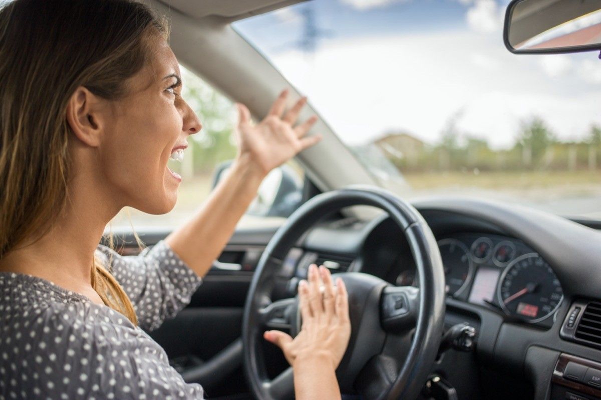 angry white woman driving car