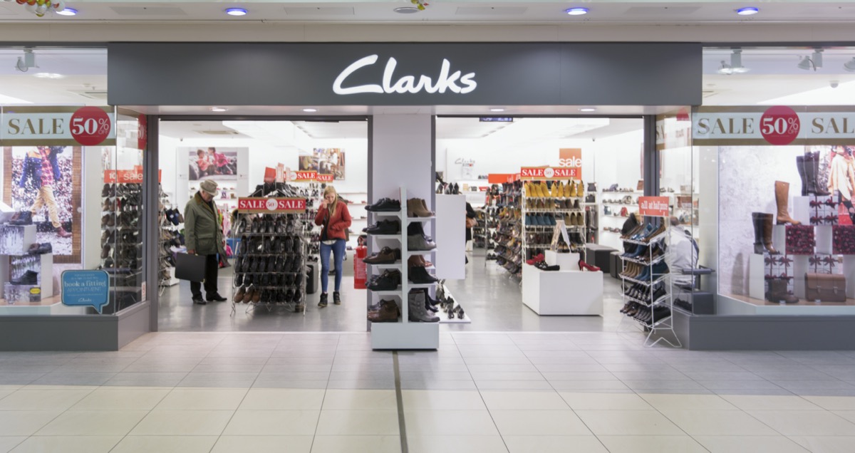 clarks shoes closing