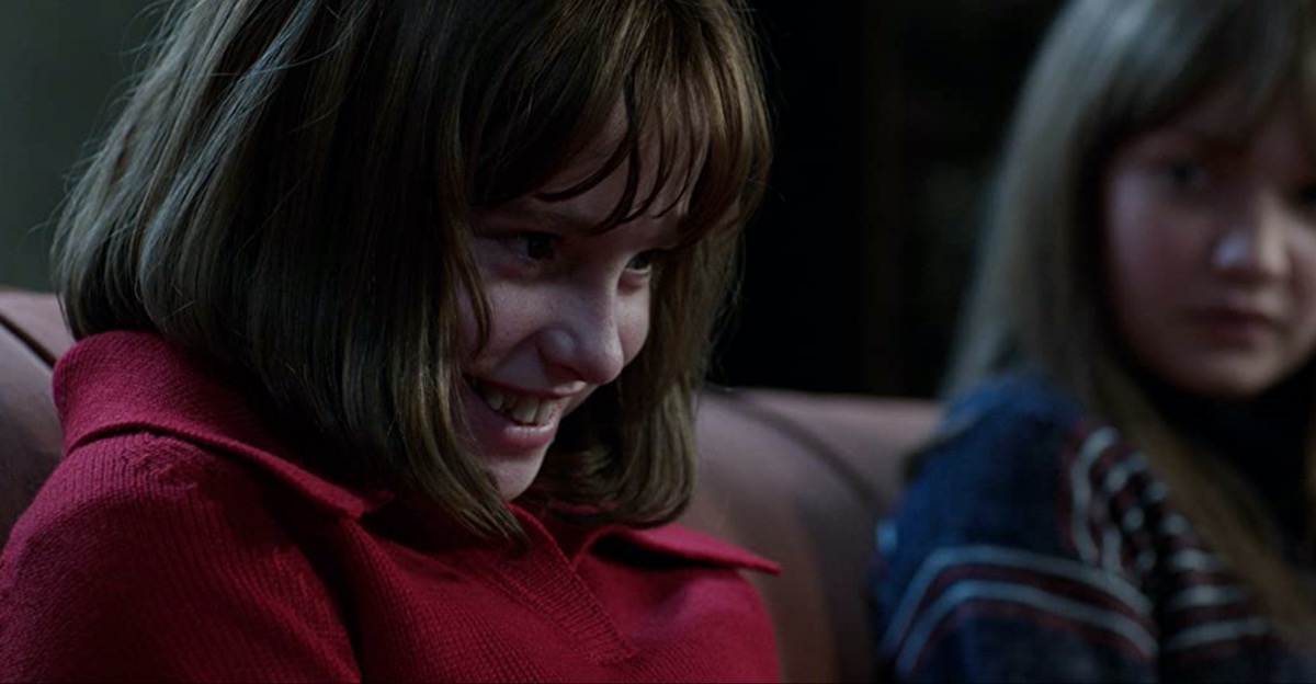 Madison Wolfe in The Conjuring 2