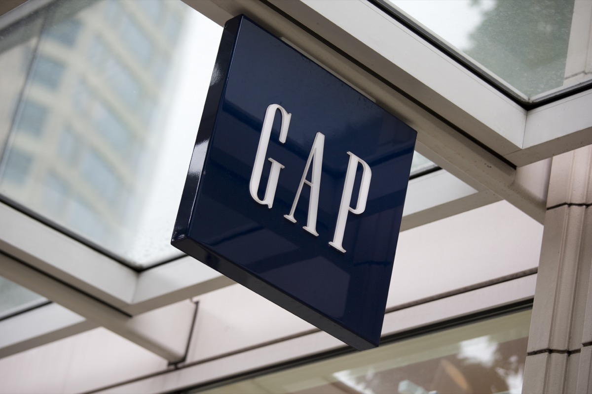 gap store sign