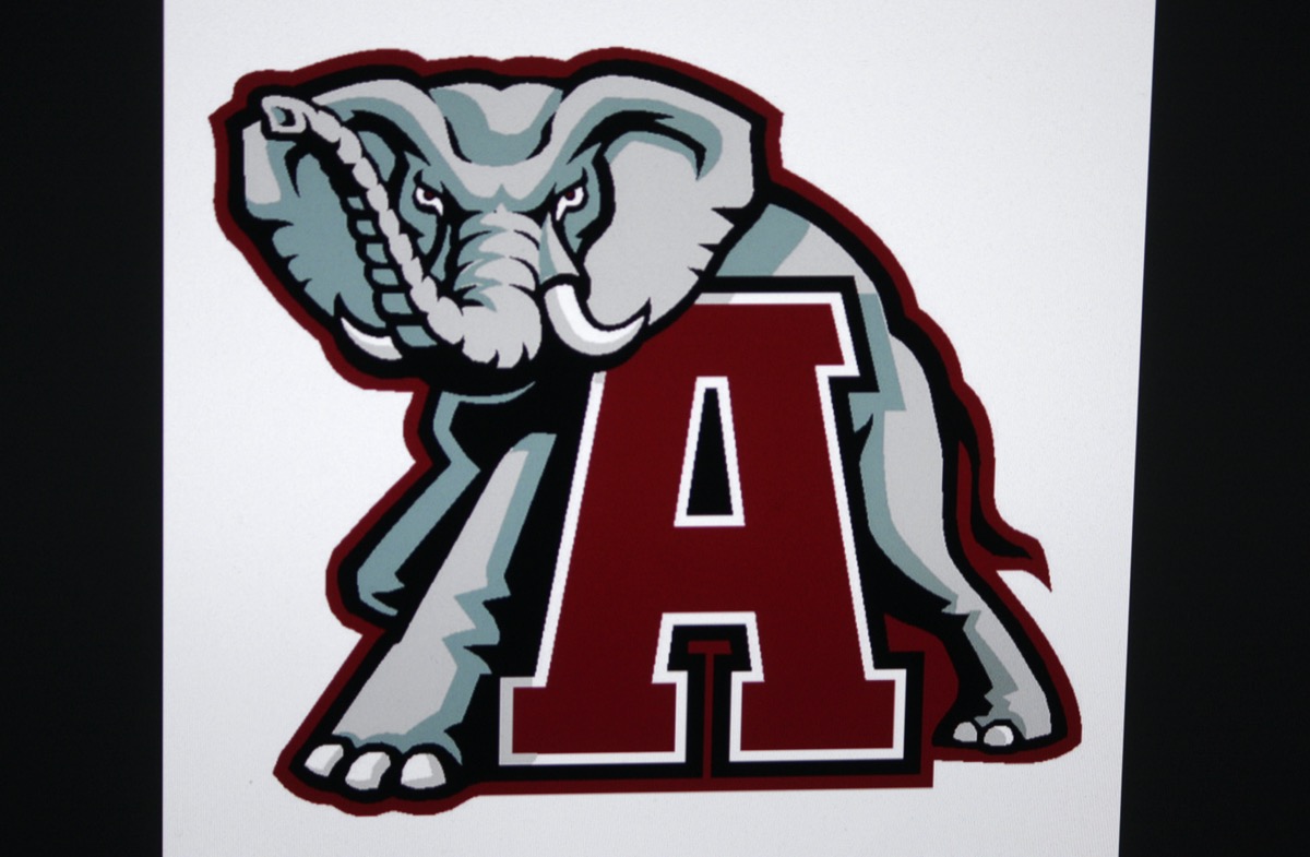 university of alabama elephant mascot