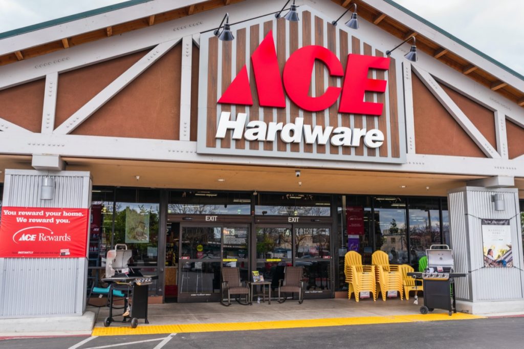 ace hardware store exterior