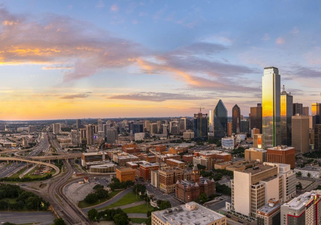 city skyline of Dallas, Texas