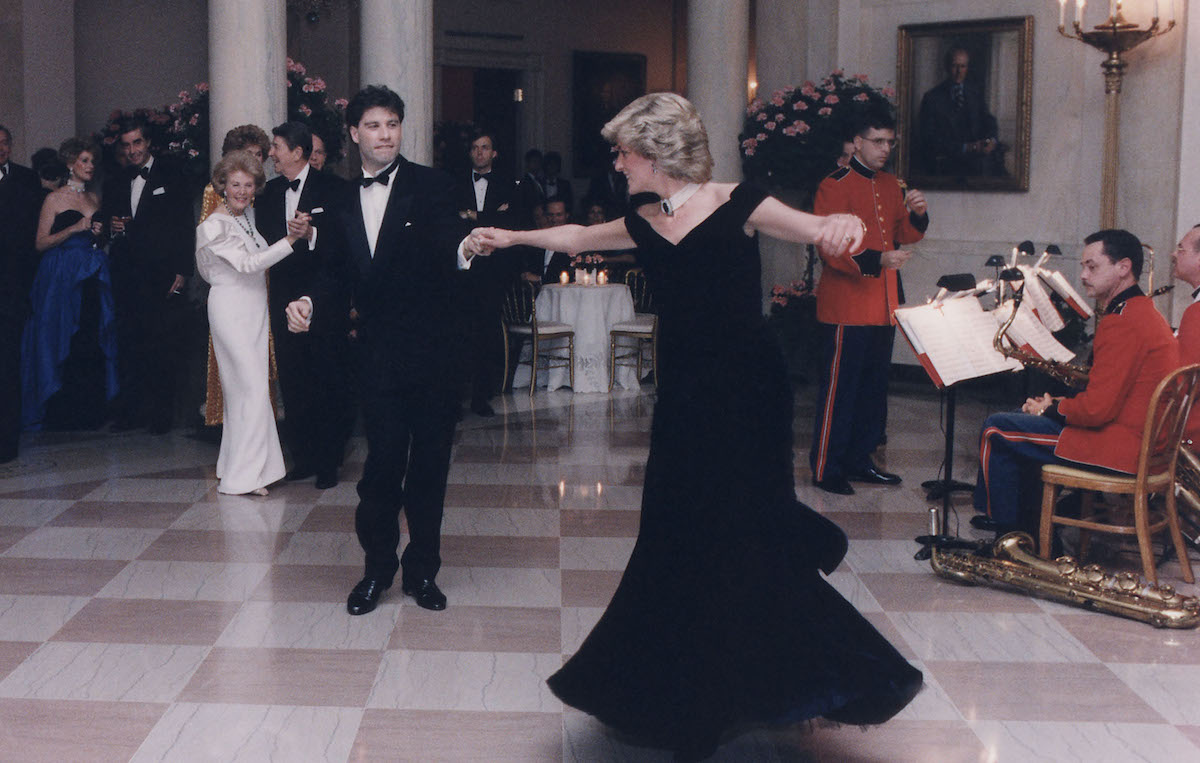 Princess Diana dancing with John Travolta after a White House dinner for the Prince and Princess of Wales. Nov. 9 1985.