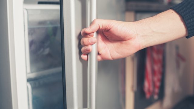 hand opening freezer