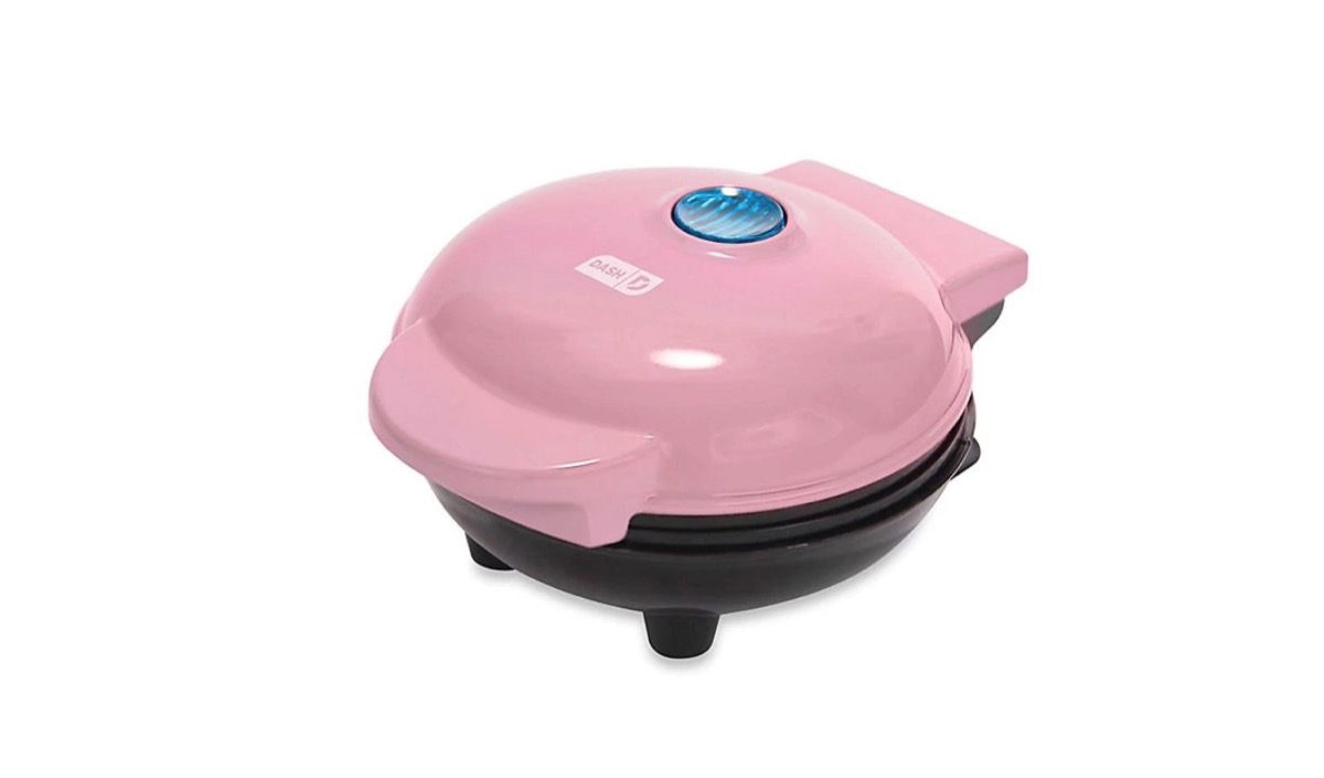 pink mini waffle maker