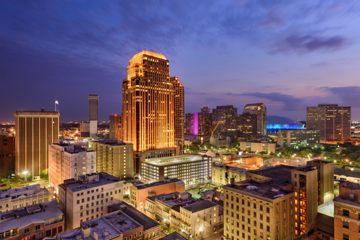 cityscape photo of buildings in New Orleans, Louisiana at night