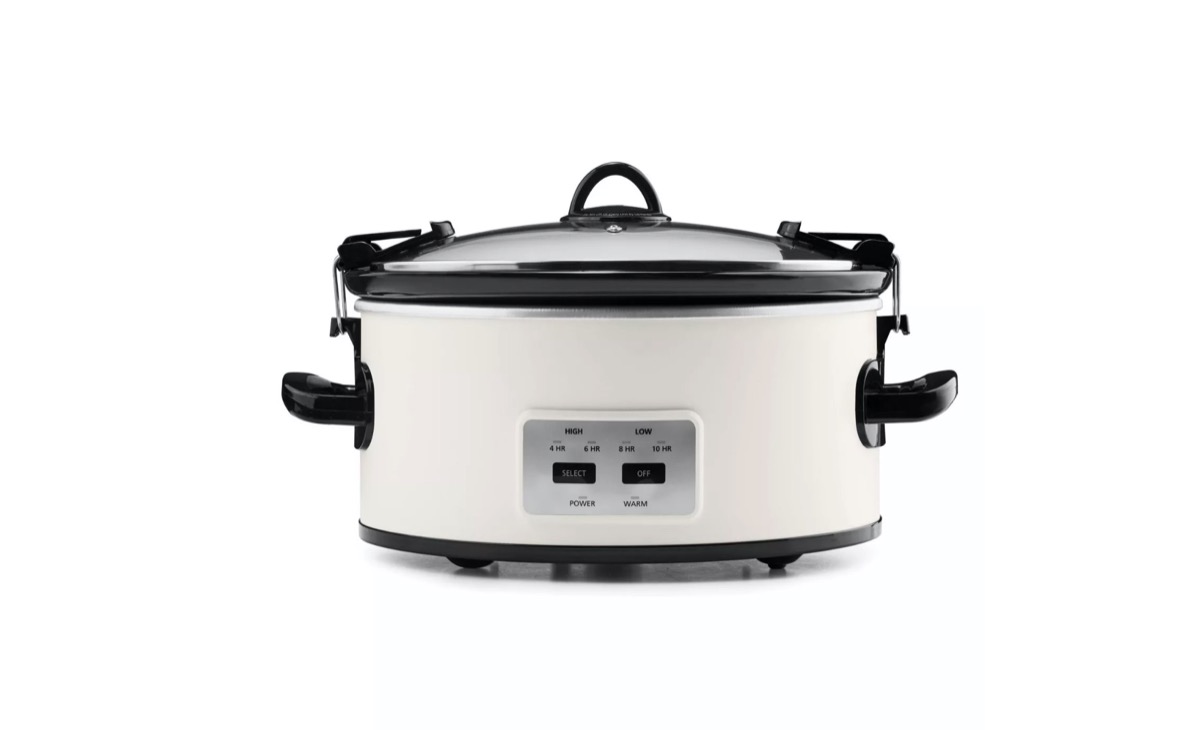 white slow cooker