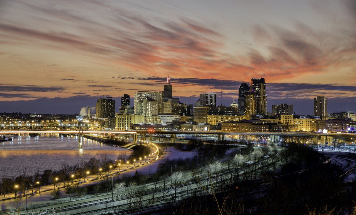 cityscape photo of downtown Saint Paul, Minnesota at dusk