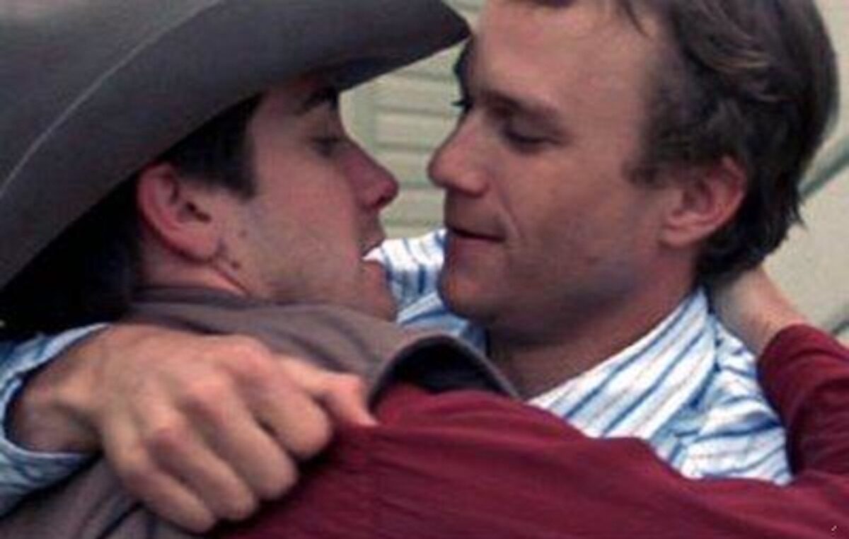 jake gyllenhaal and heath ledger kiss in "brokeback mountain"