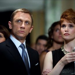 Daniel Craig and Gemma Arterton in Quantum of Solace
