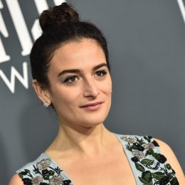 Jenny Slate at 2020 Critics Choice Awards