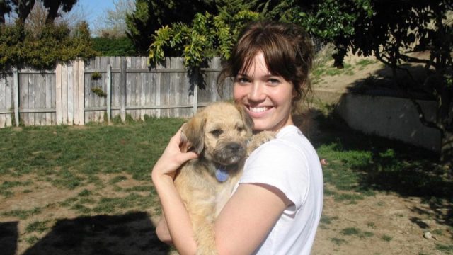 Mandy Moore with her dog Joni