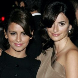 Monica and Penelope Cruz
