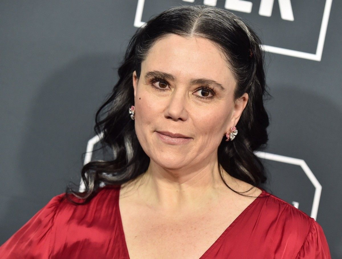 Alex Borstein at the Critics' Choice Awards in 2020