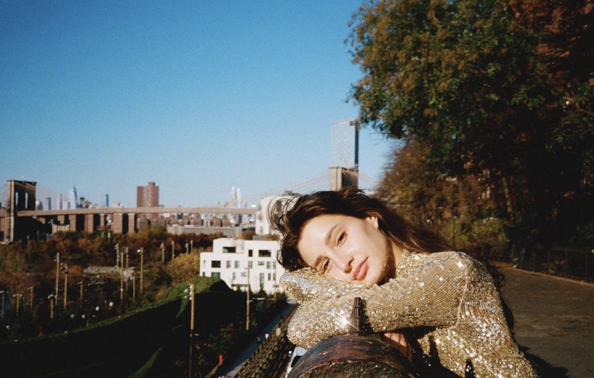 Audrey McGraw, daughter of Tim McGraw and Faith Hill, models for Tory Burch