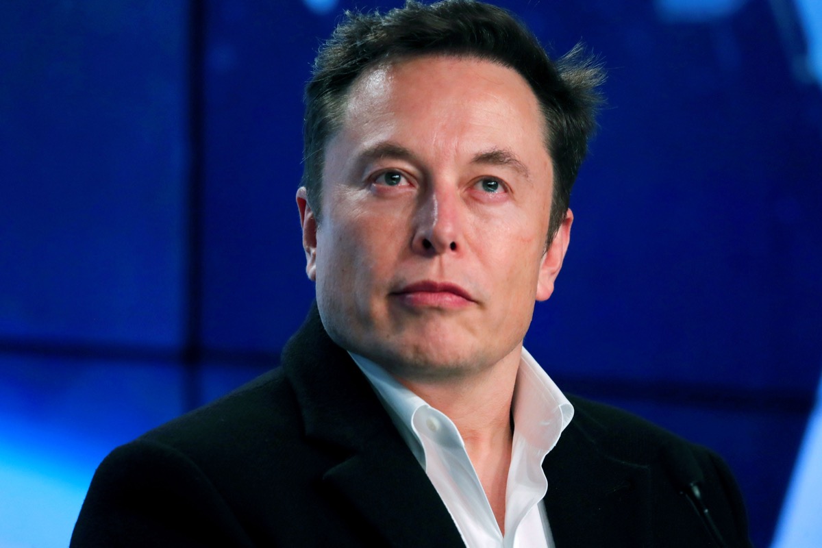 Elon Musk tijdens een persconferentie na de lancering in 2019