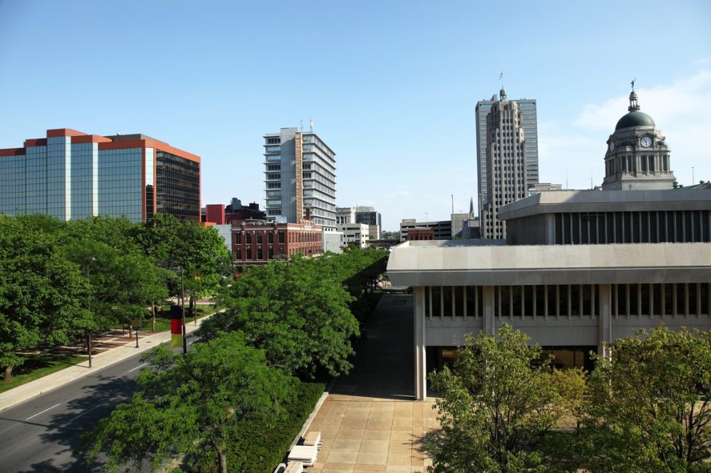 cityscape photo of downtown Fort Wayne, Indiana