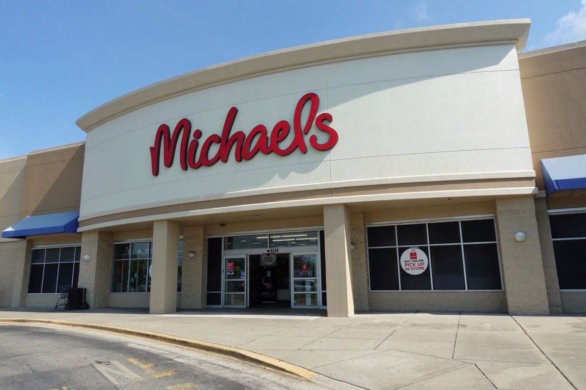 the outside of a Michaels store in Vero Beach, Florida