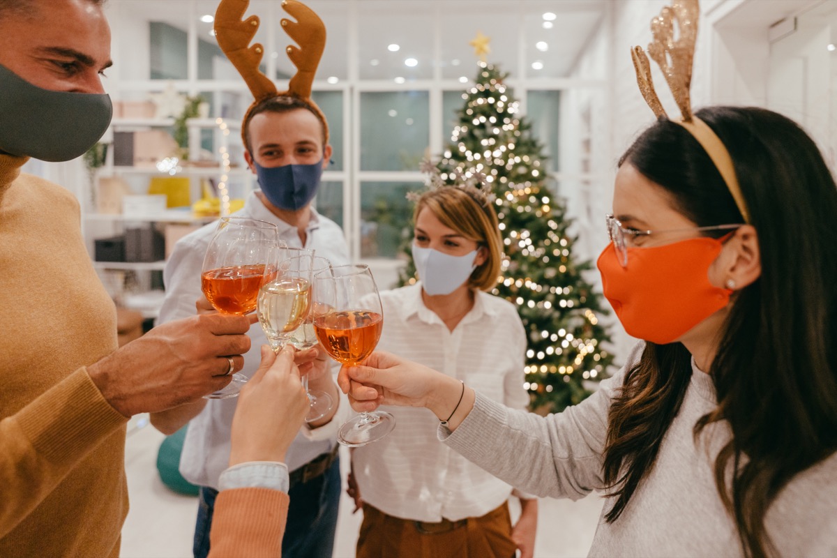 The Only Way You Can Have a “Safe Christmas Party,” Doctor Says