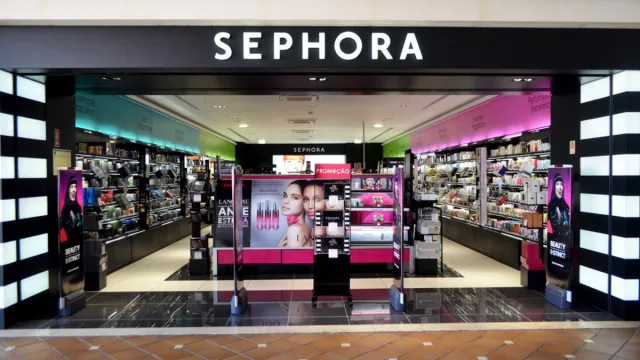 the entrance of a Sephora at a mall in Portugal