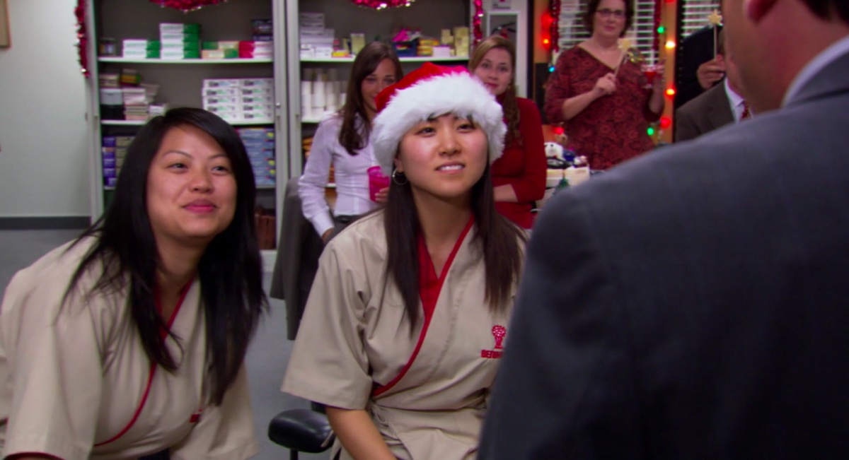 Still from The Office episode "A Benihana Christmas"
