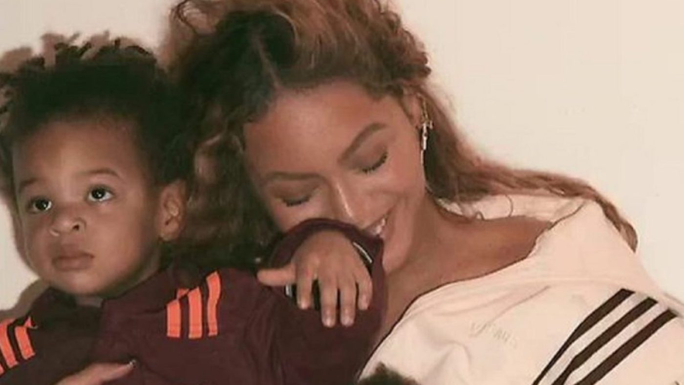 Beyoncé Just Shared A Rare Glimpse Of Her And Jay Zs 3 Year Old Twins 