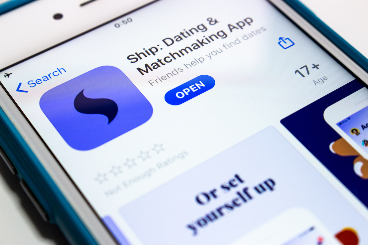 Ship dating app