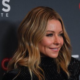 Kelly Ripa at CNN Heroes Gala in 2019